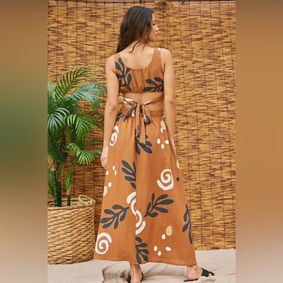 ILLA ILLA Brown and White graphic print open waist sleeveless maxi dress size S - Picture 2 of 14